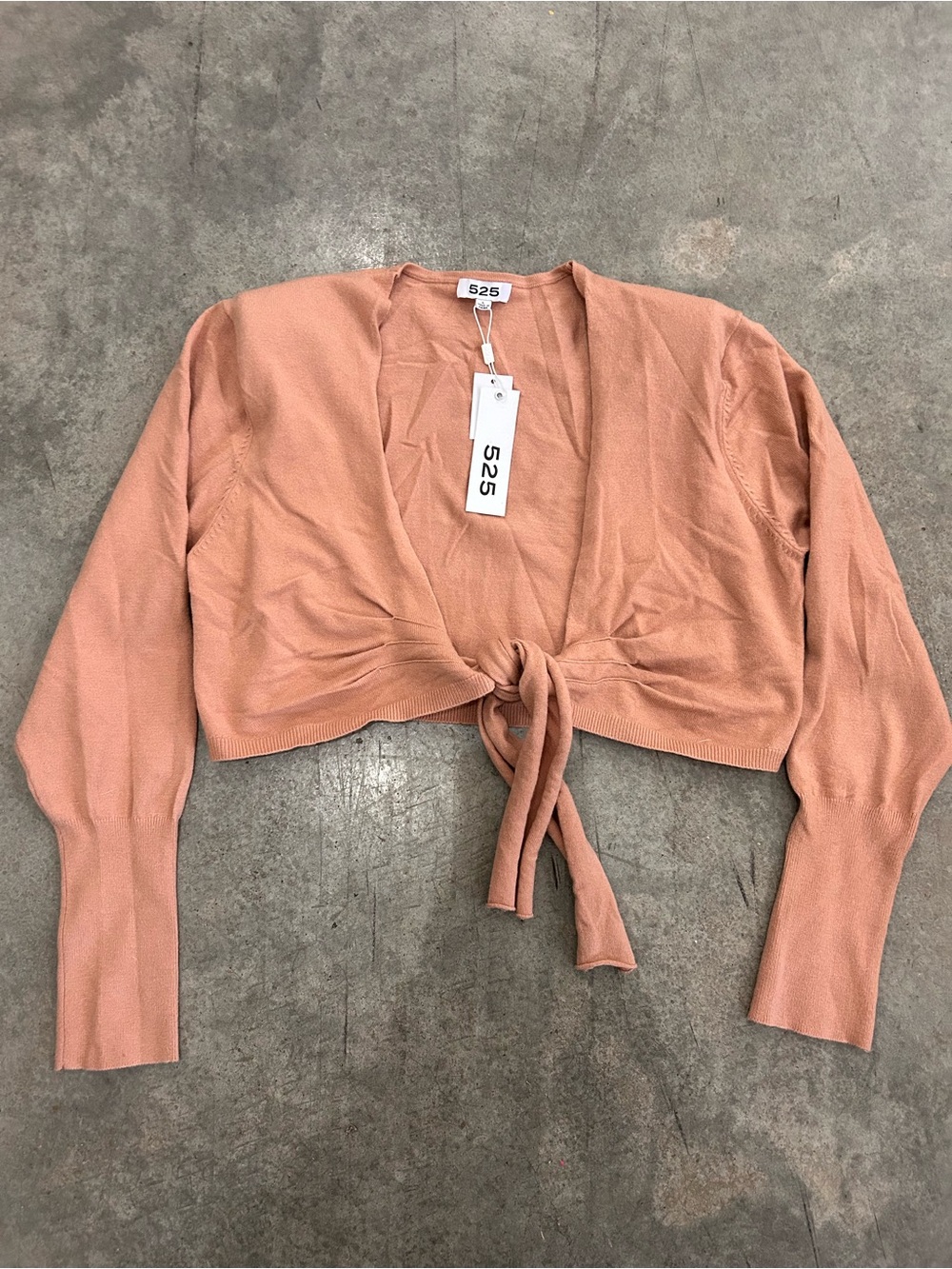 525 Women’s L Peach Cropped Tie Front Cardigan Shoulder Pads NWT